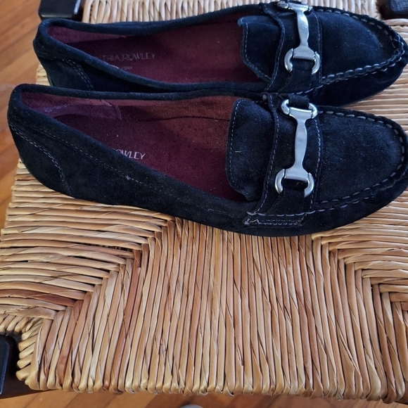 Cynthia Rowley Women’s Suede Seeker Loafer Flats. Size 9 1/2 - Picture 3 of 5